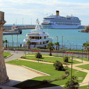 Porto di Civitavecchia Day Tour From Rome